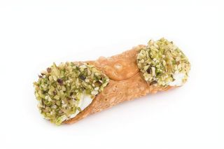 Cannolo siciliano con crema al pistacchio