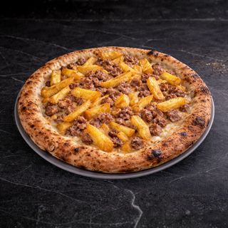 Patatine e salsiccia