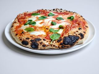 Margherita con bufala