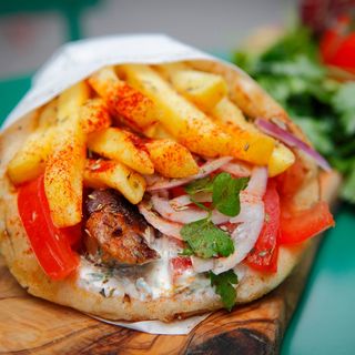 Pita lukanika di agnello