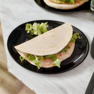 Gamberetti, lattuga, salsa rosa