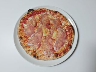 Pizza Speck e brie