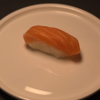 Nigiri Salmone 1pz