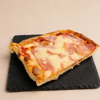 Trancio di Pizza con il Prosciutto