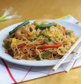 Rotolo di vermicelli al vapore con gamberi