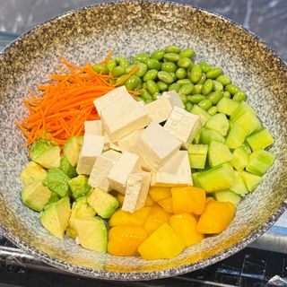 P 09. Vegan poke