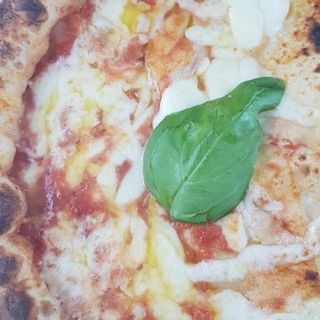 Fifty-fifty - mezzo calzone e mezza Margherita