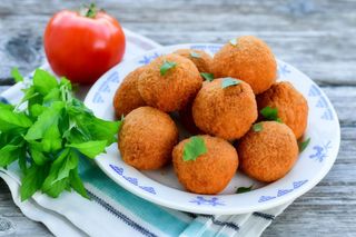 Arancino alla bolognese