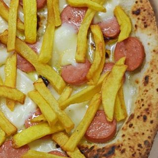 Pizza wurstel e patatine