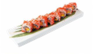 105 uramaki Sake tobiko