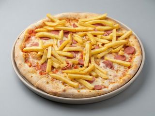 Pizza wurstel e patatine
