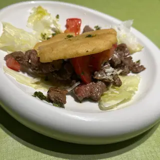 AREPA DI MANZO -SALSA CRIOLLA