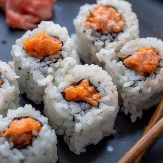 986 Spicy tuna roll