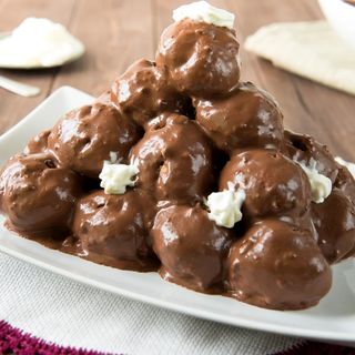 Profiteroles 2 pz