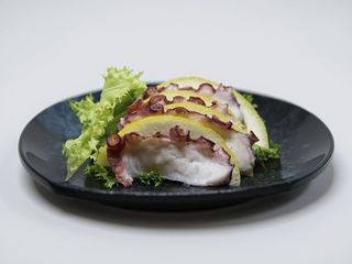 047 Sashimi polpo - 4 pezzi