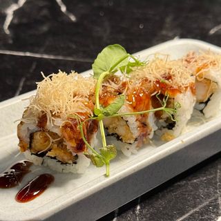 361 URAMAKI TEMPURA EBI ROLL