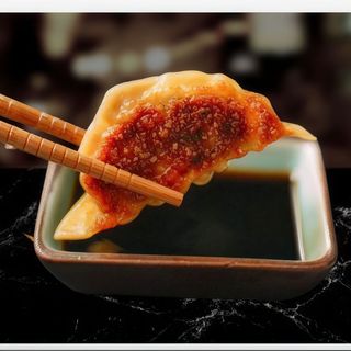 9 Gyoza alla piastra 4 pezzi