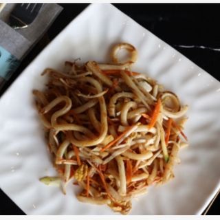 204 Yaki Udon Con Frutti Di Mare