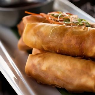 01 Involtini di primavera 2 pezzi