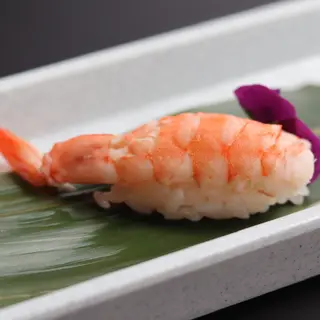 68 Nigiri ebi