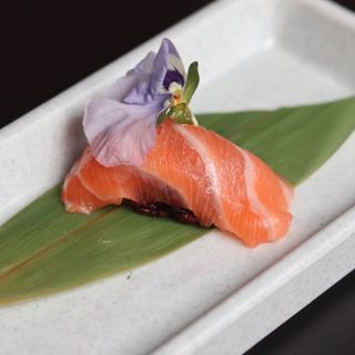 66a Nigiri black sake