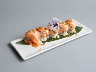 341 URAMAKI SALMONE MIURA