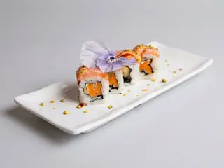 342 URAMAKI SAKE PATATA DOLCE