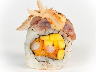 MAGURO SPECIAL ROLL