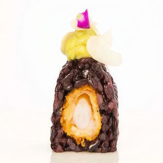 Uramaki black roll