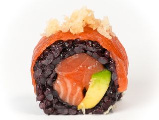 Uramaki Venere roll