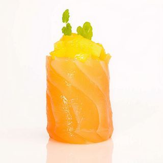 Bignè salmone e mango
