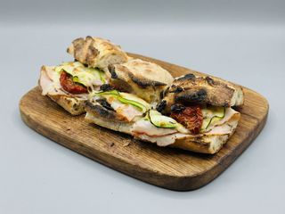 Sorriso tacchino, zucchina e pomodori secchi