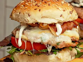 Provolone tra le vacche