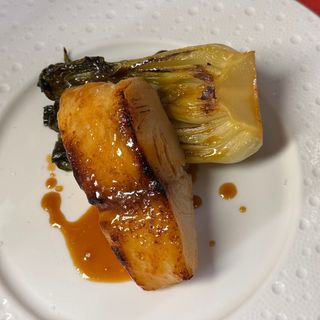 Black code al miso e pak choi glassato