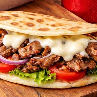 Piadina kebap maxi con mozzarella