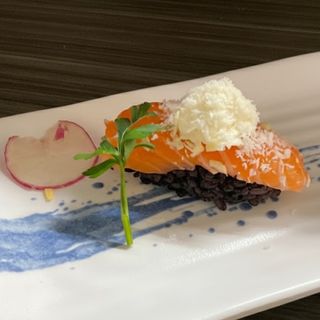 N14. nigiri phila cocco (riso venere)