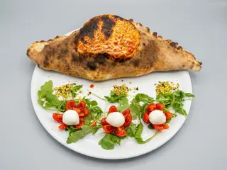 Calzone al prosciutto