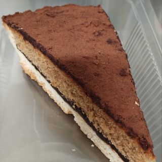 Torta al cioccolato e salsa ai frutti di bosco
