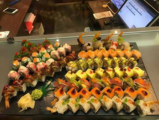 Sushi combo promo solo roll