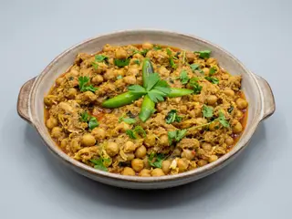 Shahi Chana