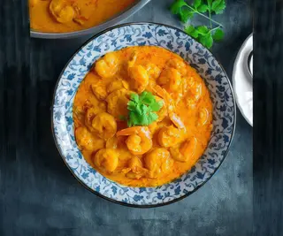 Coco jhinga curry