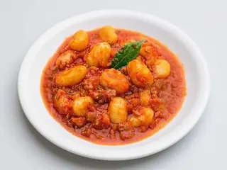 Gnocchi al ragù 