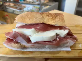 Crudo