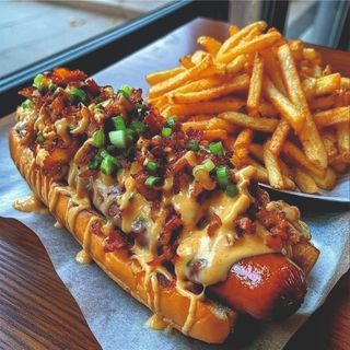 Hot dog con Speck, cipolla