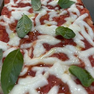 Margherita (Mezza Teglia)