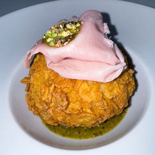 Burrata Fritta al Pistacchio
