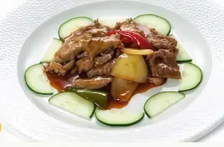 215 Vitello in salsa piccante