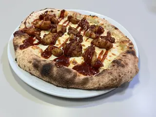Pizza pollo fritto