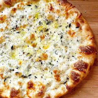 PIZZA QUATTRO FORMAGGI