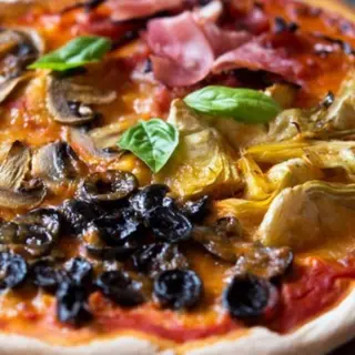 Pizza QUATTRO STAGIONI